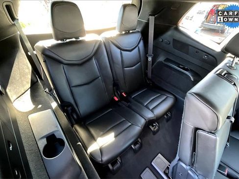 Used 2023 Cadillac XT6 Luxury image 28