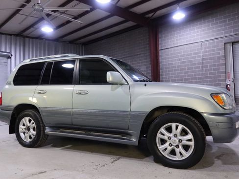 Used 2005 Lexus LX 470 4WD image 7