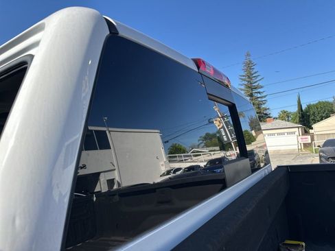 Used 2019 GMC Sierra 2500 Denali w/ Duramax Plus Package image 11