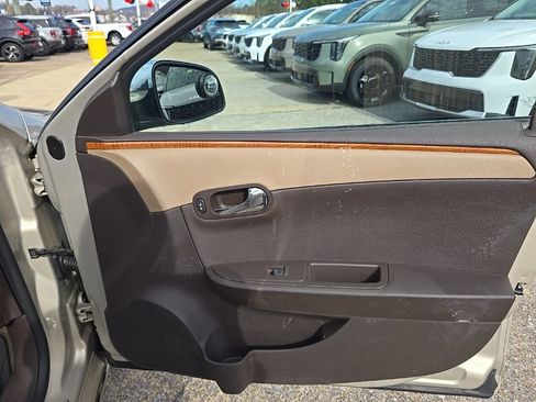 Used 2012 Chevrolet Malibu LT image 20