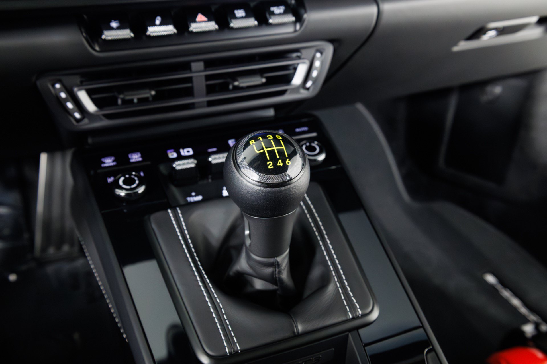 Used 2022 Porsche 911 GT3 RWD image 23