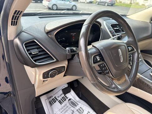 Used 2020 Lincoln Nautilus Reserve w/ Equipment Group 201A AWD/4WD image 23
