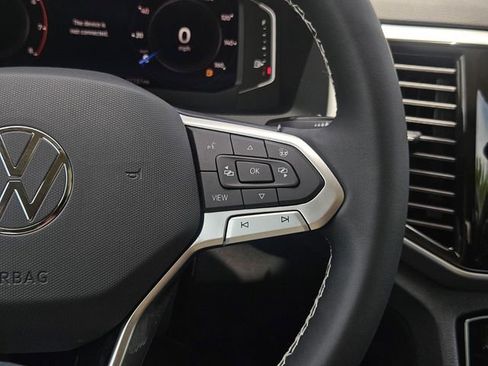 Used 2023 Volkswagen Atlas SEL AWD/4WD image 17