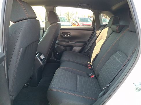 Used 2024 Honda HR-V Sport image 10