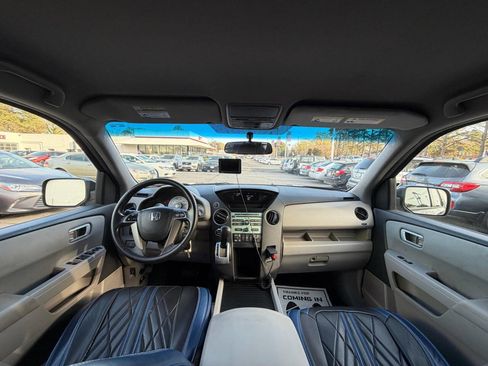 Used 2011 Honda Pilot EX image 14