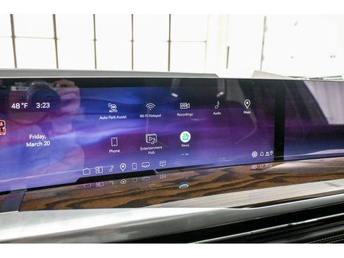 New 2026 Cadillac Escalade ESV Platinum Sport w/ LPO, ONYX Package image 40