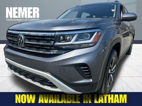 Used 2022 Volkswagen Atlas SE image 1