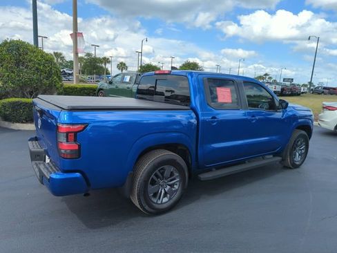 Used 2025 Nissan Frontier SV w/ SV Convenience Package image 6