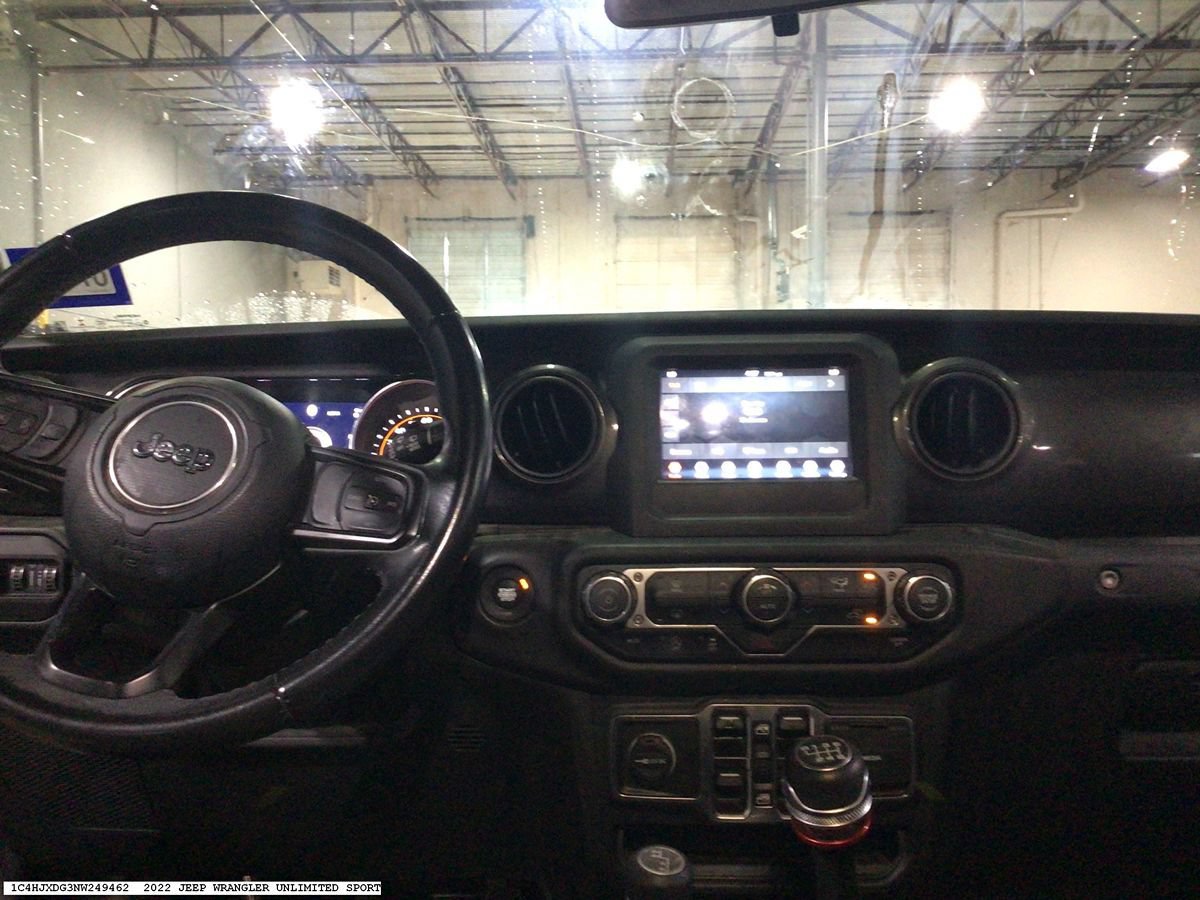 Used 2022 Jeep Wrangler Unlimited Sport AWD/4WD image 10