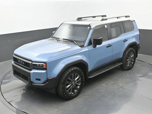 Used 2025 Toyota Land Cruiser w/ Premium Package image 30