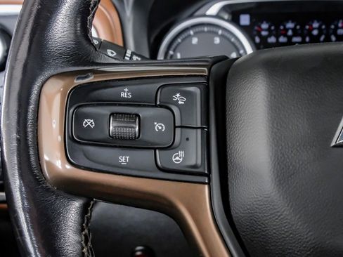 Used 2022 Chevrolet Silverado 3500 High Country w/ Safety Package II image 17