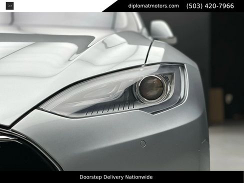 Used 2015 Tesla Model S P85D image 13