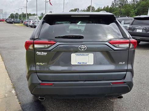 Used 2024 Toyota RAV4 XLE FWD image 9