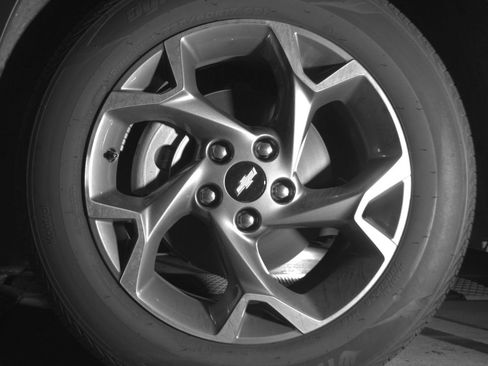 Used 2025 Chevrolet Trax LT w/ LT Convenience Package FWD image 15