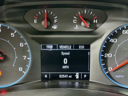 Used 2020 Chevrolet Equinox LS w/ LS Convenience Package FWD image 18