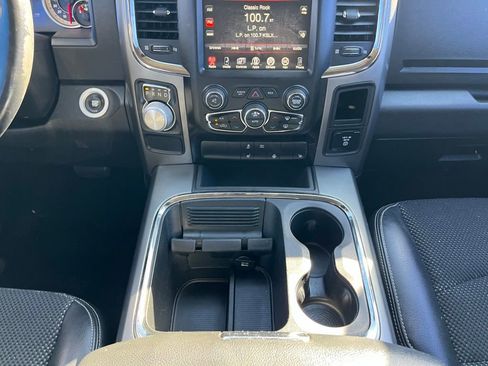 Used 2017 RAM 1500 Sport w/ Black Ram 1500 Sport Group image 38