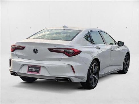 New 2025 Acura TLX w/ Technology Package image 2