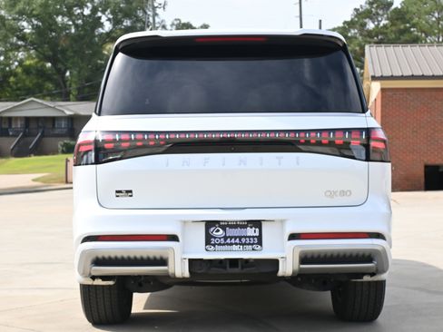 Used 2025 INFINITI QX80 Pure w/ Cargo Package image 8