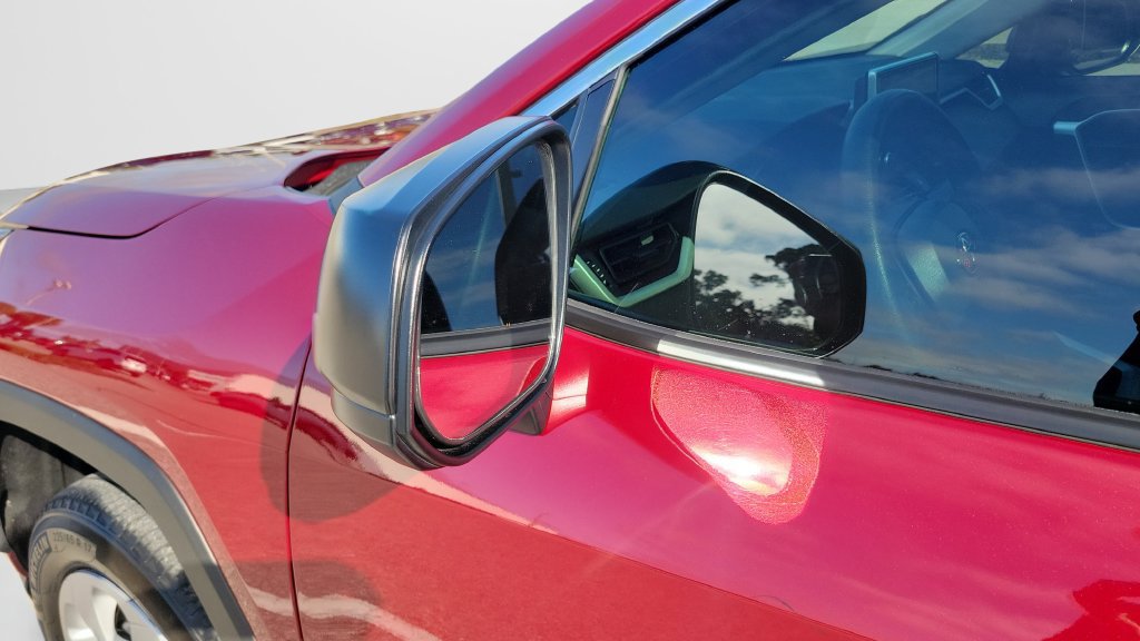 Certified 2025 Toyota RAV4 LE FWD image 26