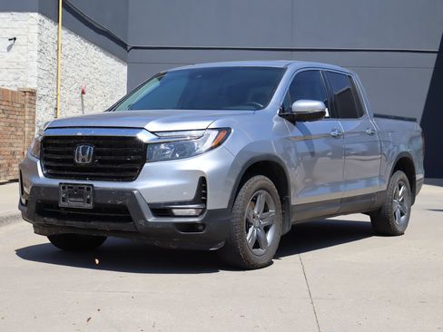 Used 2021 Honda Ridgeline RTL-E image 2