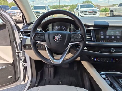 Used 2023 Buick Enclave Avenir w/ Avenir Technology Package FWD image 31