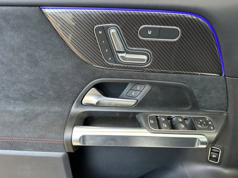 New 2026 Mercedes-Benz GLB 35 AMG 4MATIC image 14