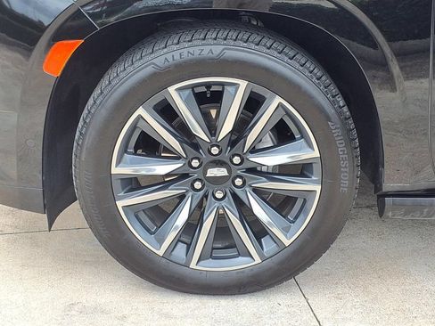 Used 2024 Cadillac Escalade Sport Platinum w/ Heavy-Duty Trailer Package AWD/4WD image 30