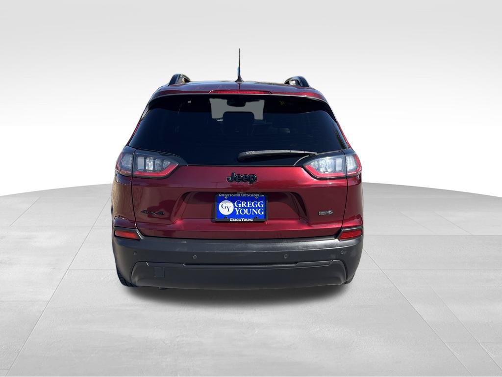 Used 2021 Jeep Cherokee Latitude Plus AWD/4WD image 5