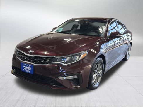 Used 2019 Kia Optima LX image 3