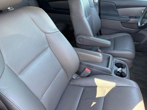 Used 2015 Honda Odyssey Touring Elite image 54