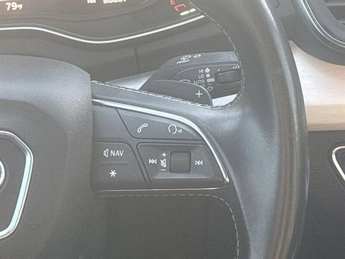 Used 2019 Audi SQ5 Premium Plus w/ Premium Plus Package image 25