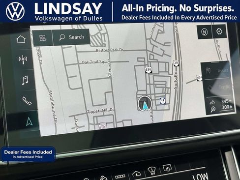 Used 2022 Audi Q8 Prestige w/ Prestige Package AWD/4WD image 16