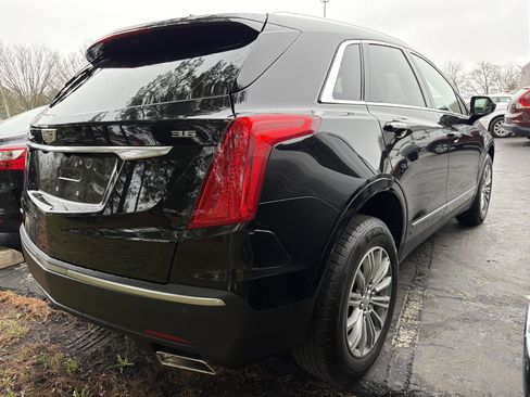 Used 2019 Cadillac XT5 Luxury AWD/4WD image 7