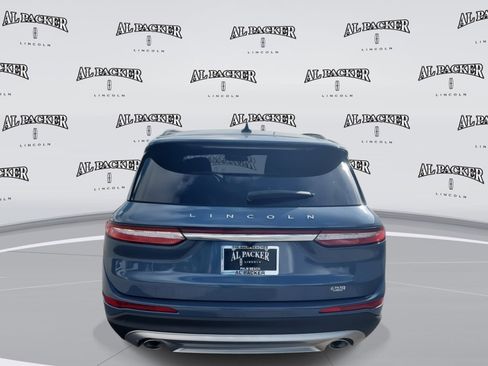 New 2026 Lincoln Corsair Premiere image 4