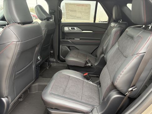 New 2026 Ford Explorer ST image 19