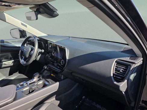 Certified 2025 Lexus NX 250 FWD w/ Premium Package image 22