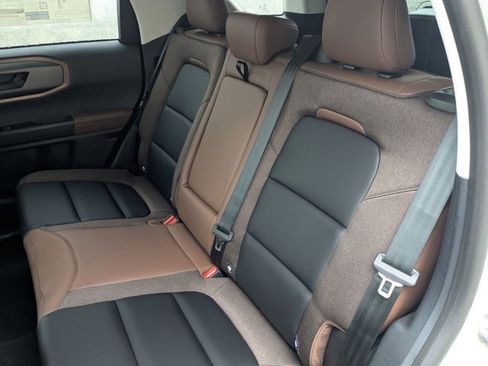 Used 2025 Ford Bronco Sport Outer Banks AWD/4WD image 15