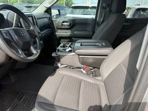 Used 2024 Chevrolet Silverado 1500 Custom Trail Boss AWD/4WD image 7