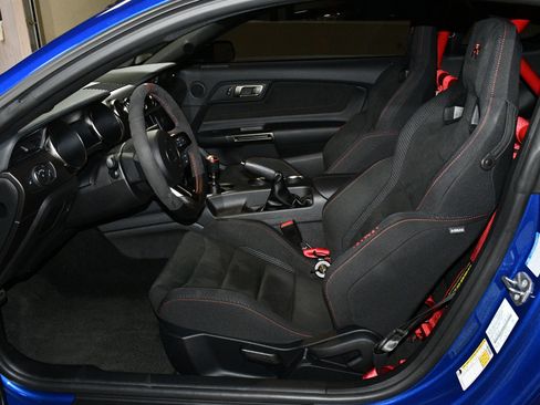 Used 2018 Ford Mustang Shelby GT350R w/ GT350R Equipment Group 920A image 49