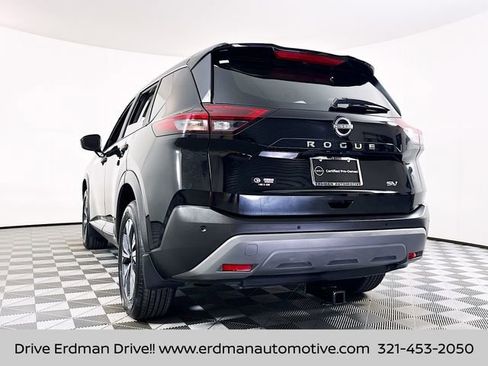 Certified 2023 Nissan Rogue SV image 21