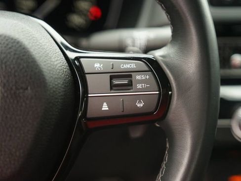 Used 2023 Honda Civic Sport image 23