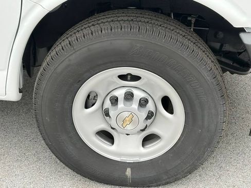 New 2026 Chevrolet Express 2500 w/ Driver Convenience Package RWD image 15