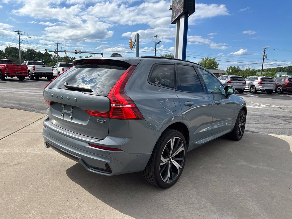 Used 2023 Volvo XC60 B5 Ultimate w/ Climate Package AWD/4WD image 5