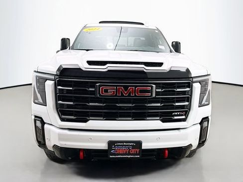 Used 2024 GMC Sierra 2500 AT4 w/ AT4 Premium Plus Package image 2