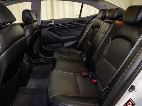 Used 2014 Kia Cadenza Premium w/ Luxury Package image 7