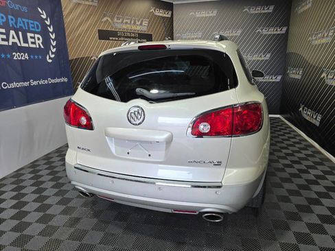 Used 2012 Buick Enclave Premium image 13