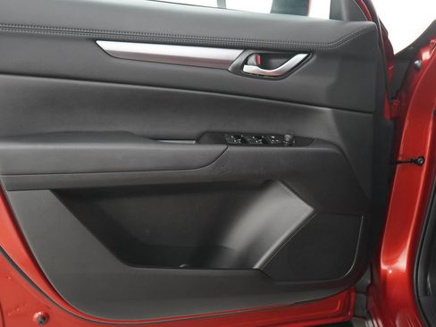 Used 2025 MAZDA CX-5 AWD 2.5 S w/ Preferred Package image 19