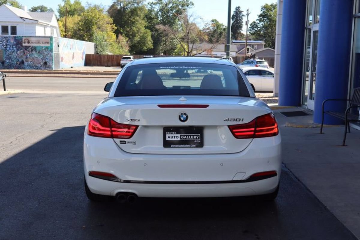 Used 2019 BMW 430i xDrive Convertible w/ Convenience Package AWD/4WD image 4