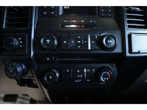 Used 2018 Ford F150 XL w/ Equipment Group 101A Mid AWD/4WD image 23