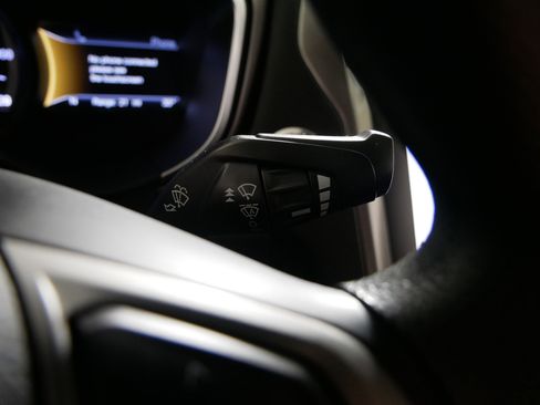 Used 2019 Ford Fusion SE image 31